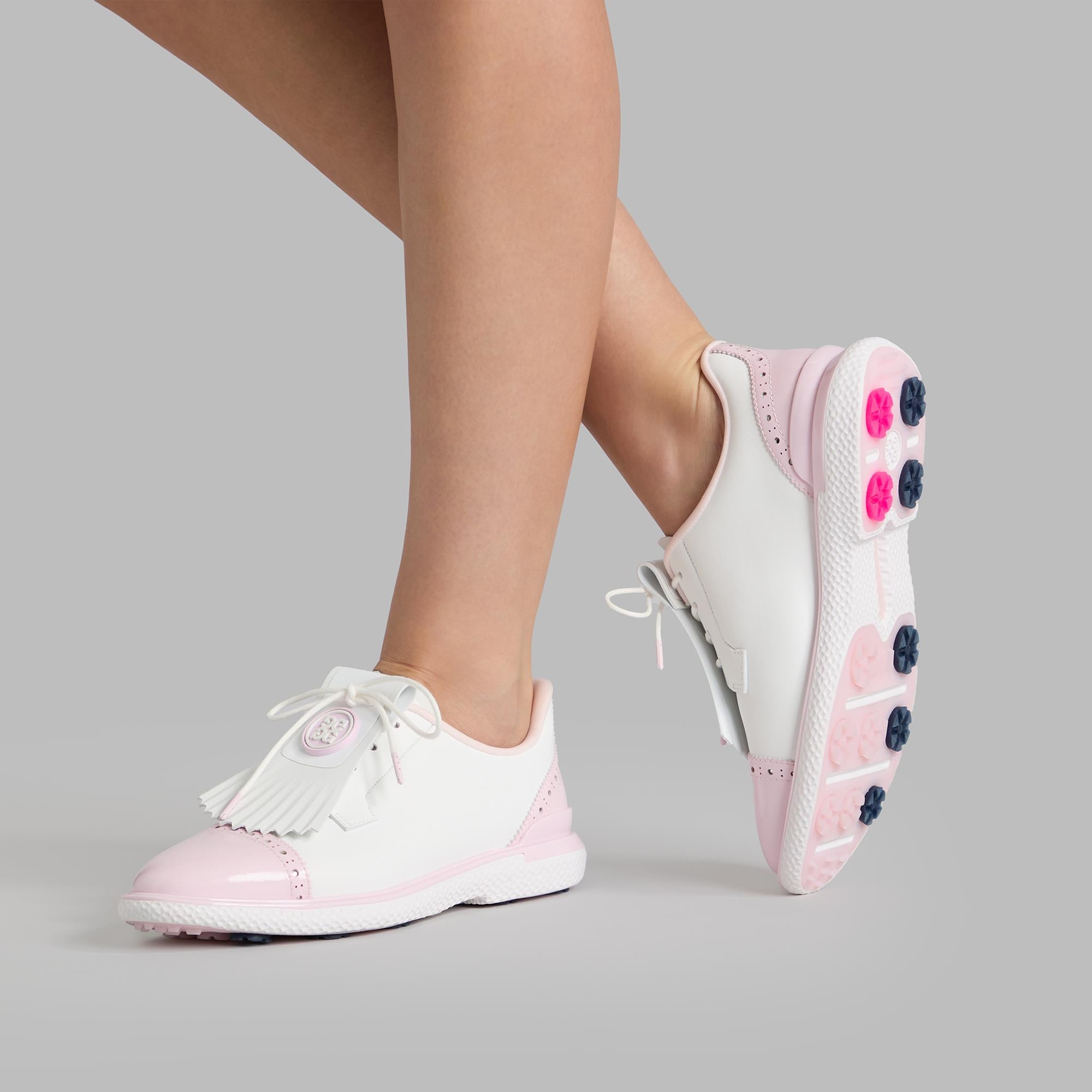 G/FORE Gallivan2r Brogue Cap Toe Kiltie Ladies Golf Shoes Snow/Blush